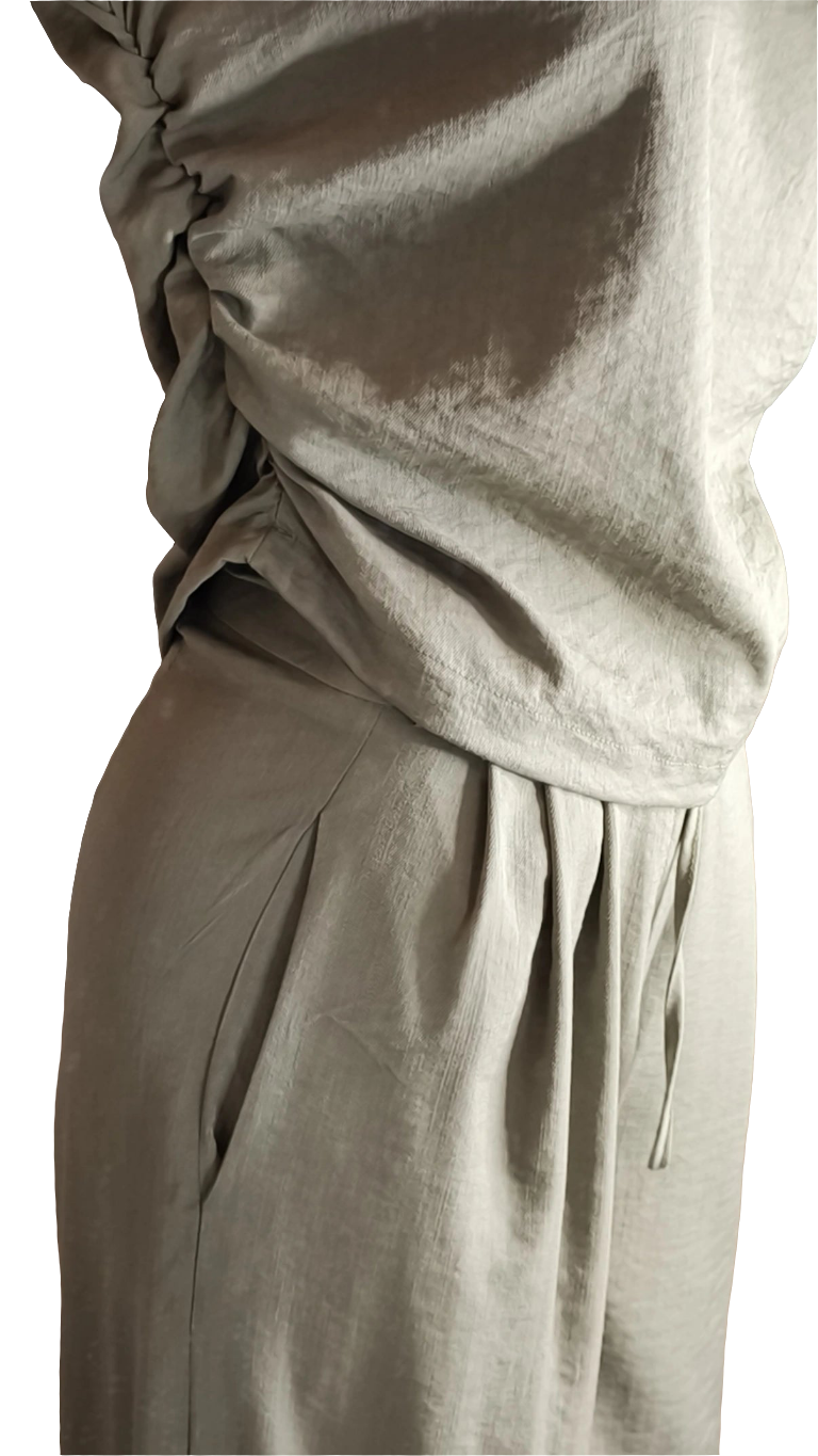 Completo T-shirt e Pantalone vendibile separatamente