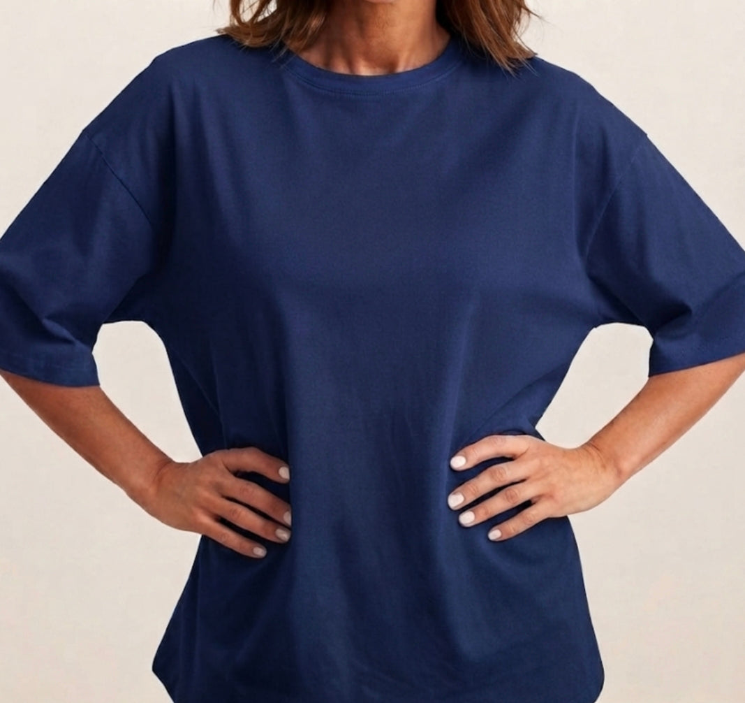 T-shirt over manica midi